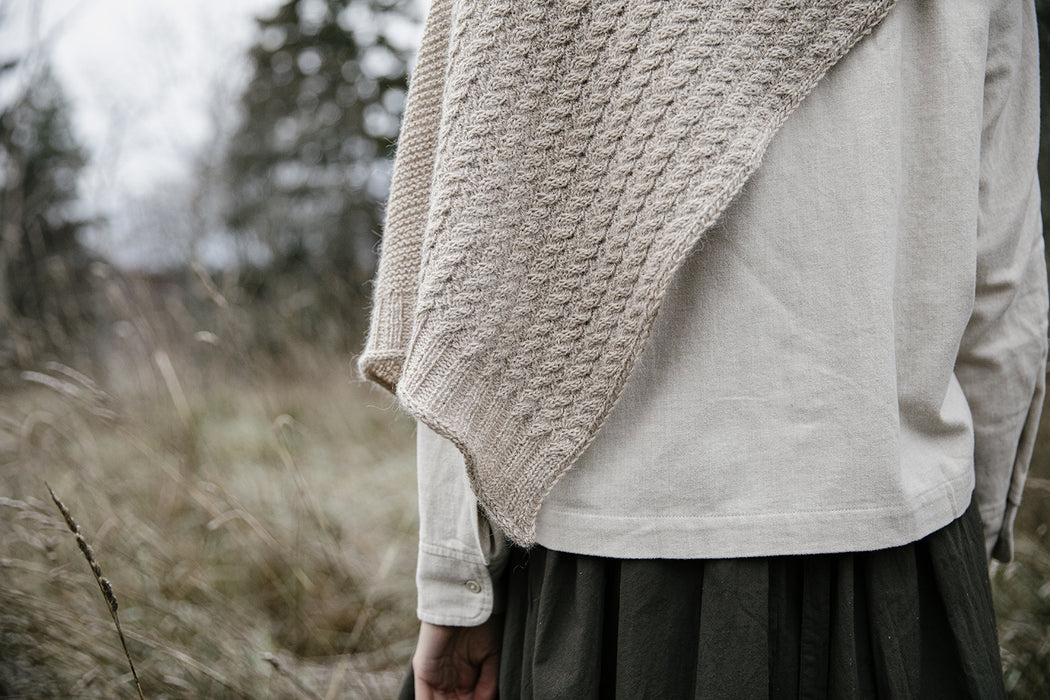 Contrasts: Textured Knitting di Meiju K-P