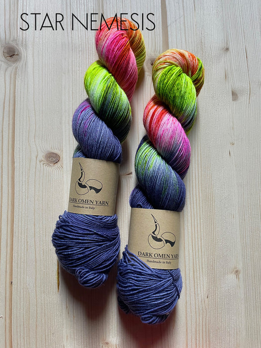 Dark Omen Yarn - Fingering Sock - Lana Merino e Nylon