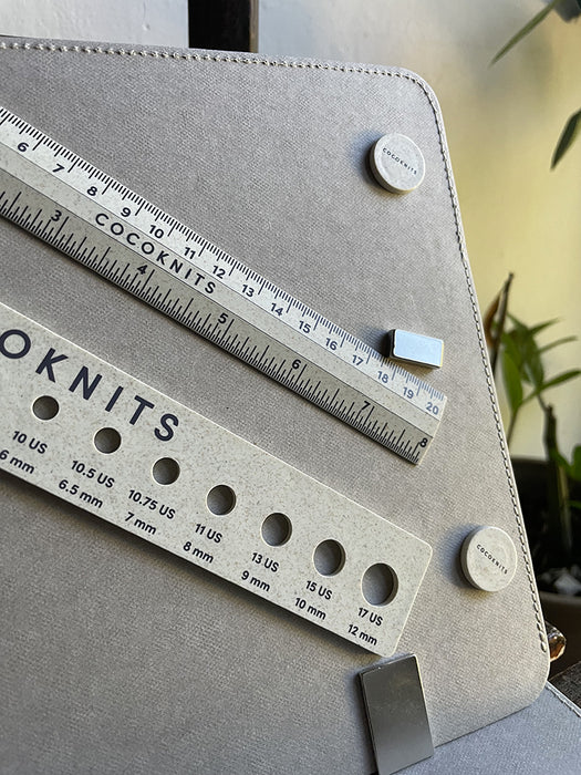 Cocoknits - Ruler and Needle Gauge Set