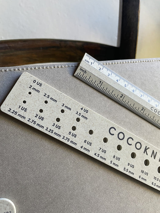 Cocoknits - Ruler and Needle Gauge Set